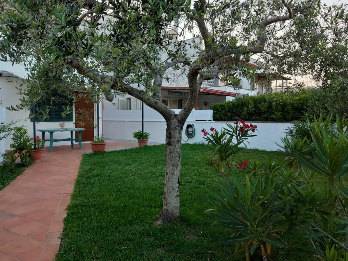 Casa Vacanza Uggiano La Chiesa Exterior photo